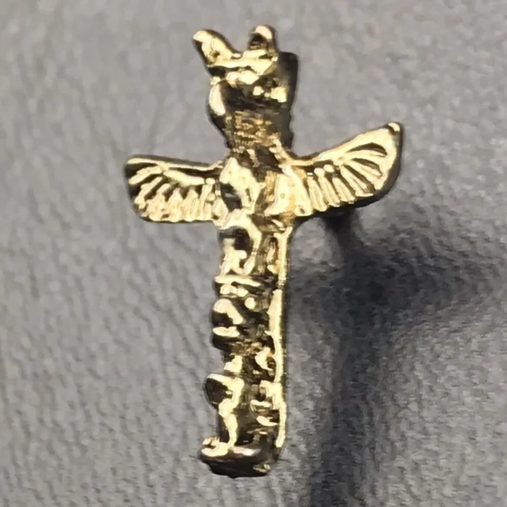 Totem Pole Pin Brooch Gold Tone Vintage Small